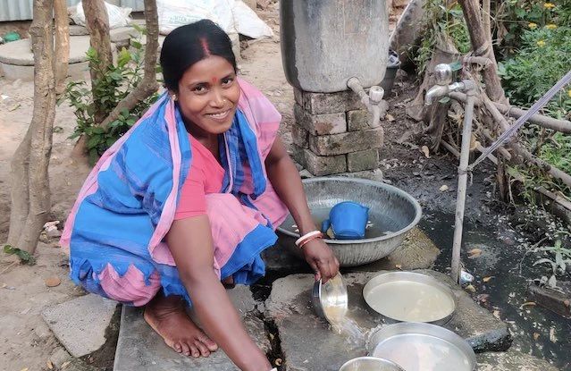 পরিচারিকা থেকে মন্ত্রী -স্বপ্নের উড়ান