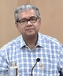 বর্ধমানের দুই হাসপাতালে আচমকা পরিদর্শন স্বাস্থ্য মন্ত্রী